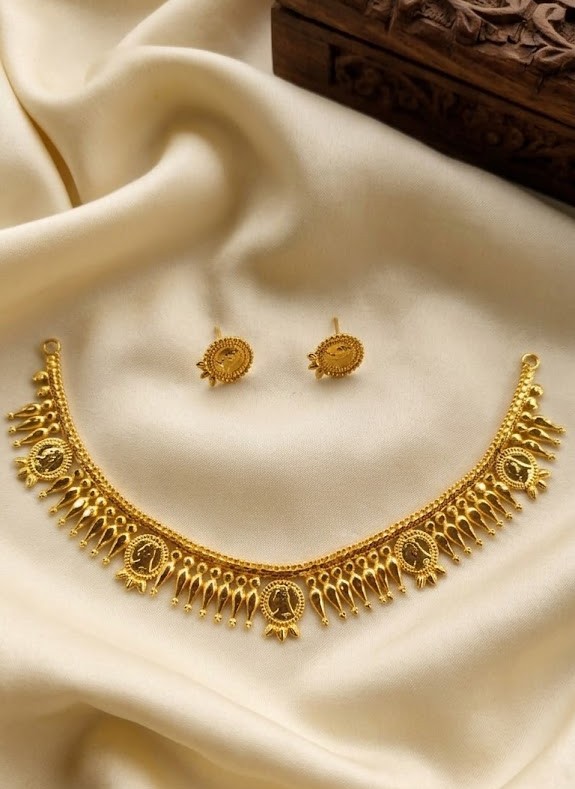 Traditional Gold Plated Choker Necklace Set with Matching Stud Earrings for Women | Ethnic Jewelry Set