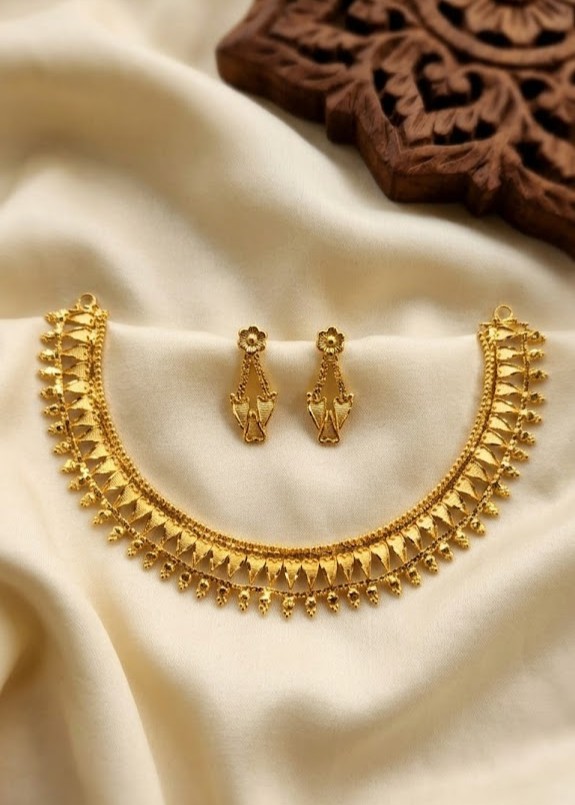 Traditional Gold Plated Choker Necklace Set with Matching Earrings for Women | Ethnic Bridal Jewelry Set